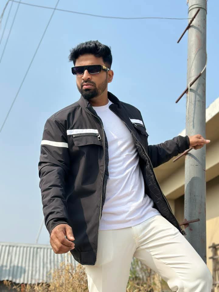 Premium pedding jacket (black chain)